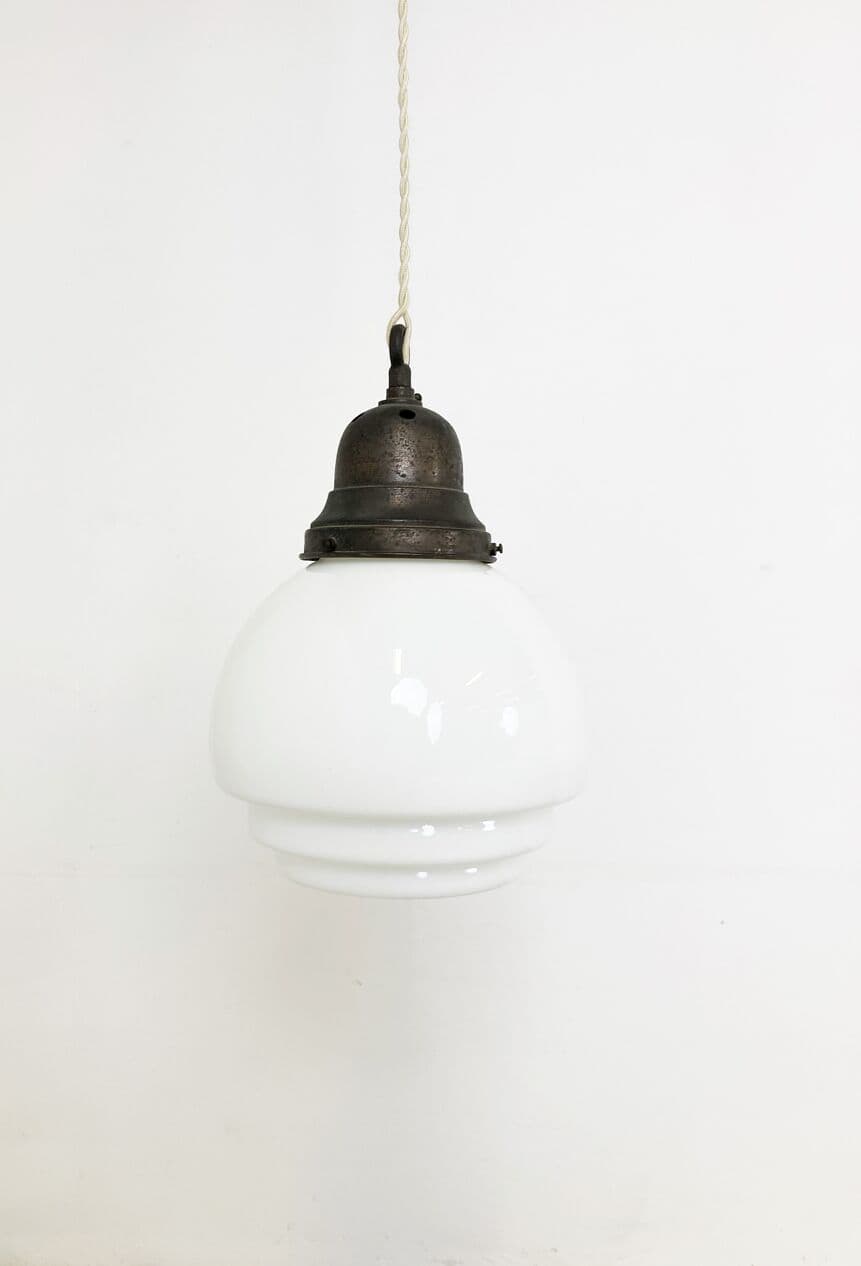 Lampa wisząca Art Deco, opalowe szkło białe, Belgia, lata 30. - 266026