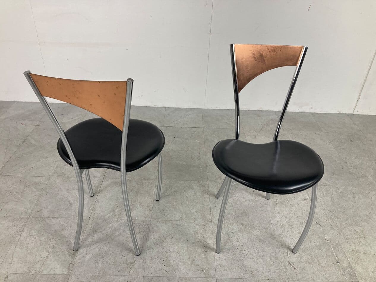 Zestaw sześciu krzeseł jadalnianych, chrom srebrny, miedź, skóra czarna, Włochy, lata 70. - 265967