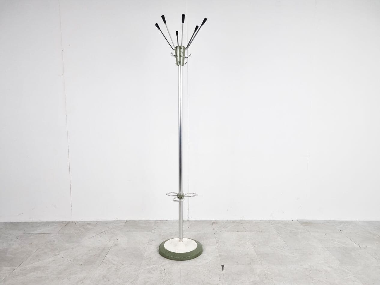 Wieszak stojący, srebrny, metal, lata 60. - 265654