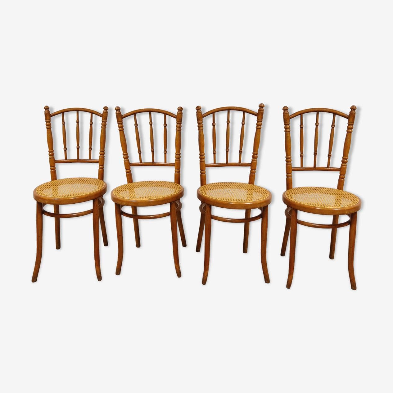 Zestaw czterech krzeseł bistro, drewno brązowy, rattan naturalny, Austria, lata 60. - 265507