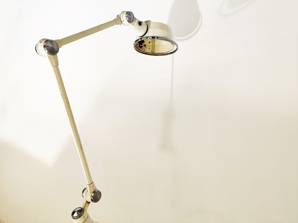 Lampa biurkowa artykułowana, biała, metal, lata 60. - 265444