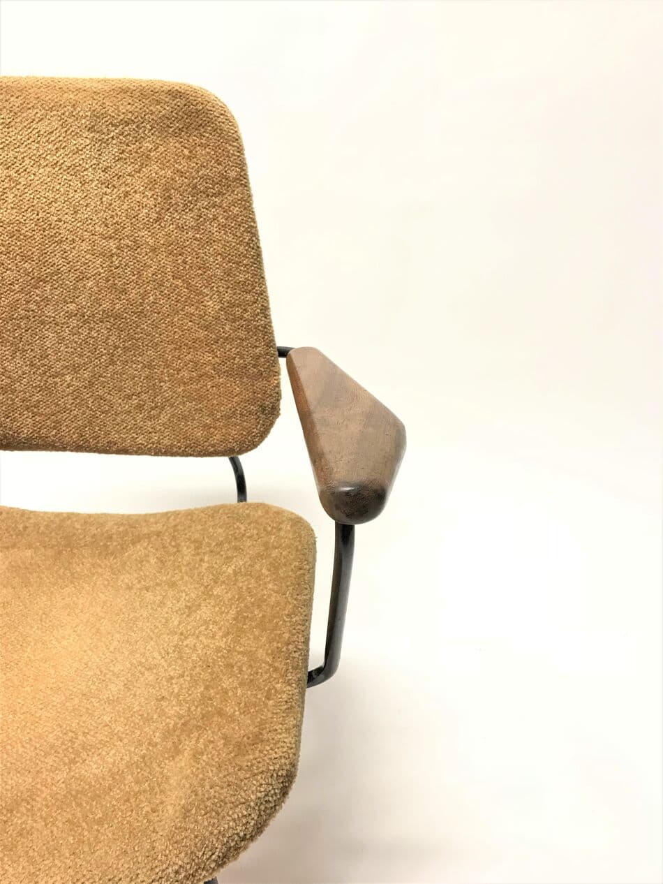 Zestaw czterech foteli, tkanina brązowa, metal czarny, drewno, Holandia, lata 50. - 265374