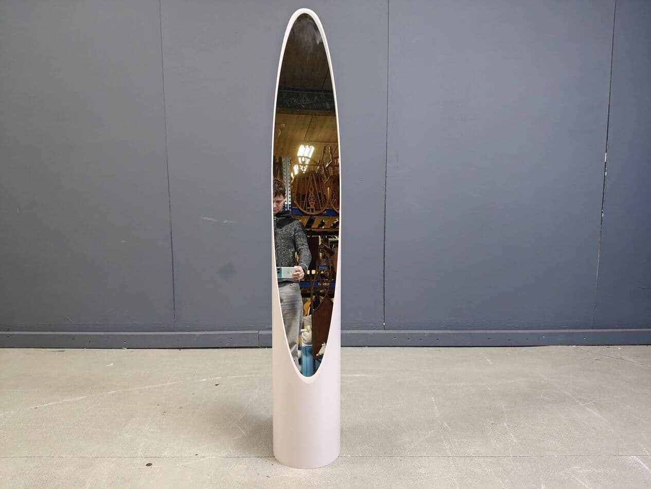 Lustro podłogowe Unghia, beżowy, plastik, proj. R. Bonetto, Włochy, lata 70. - 265369