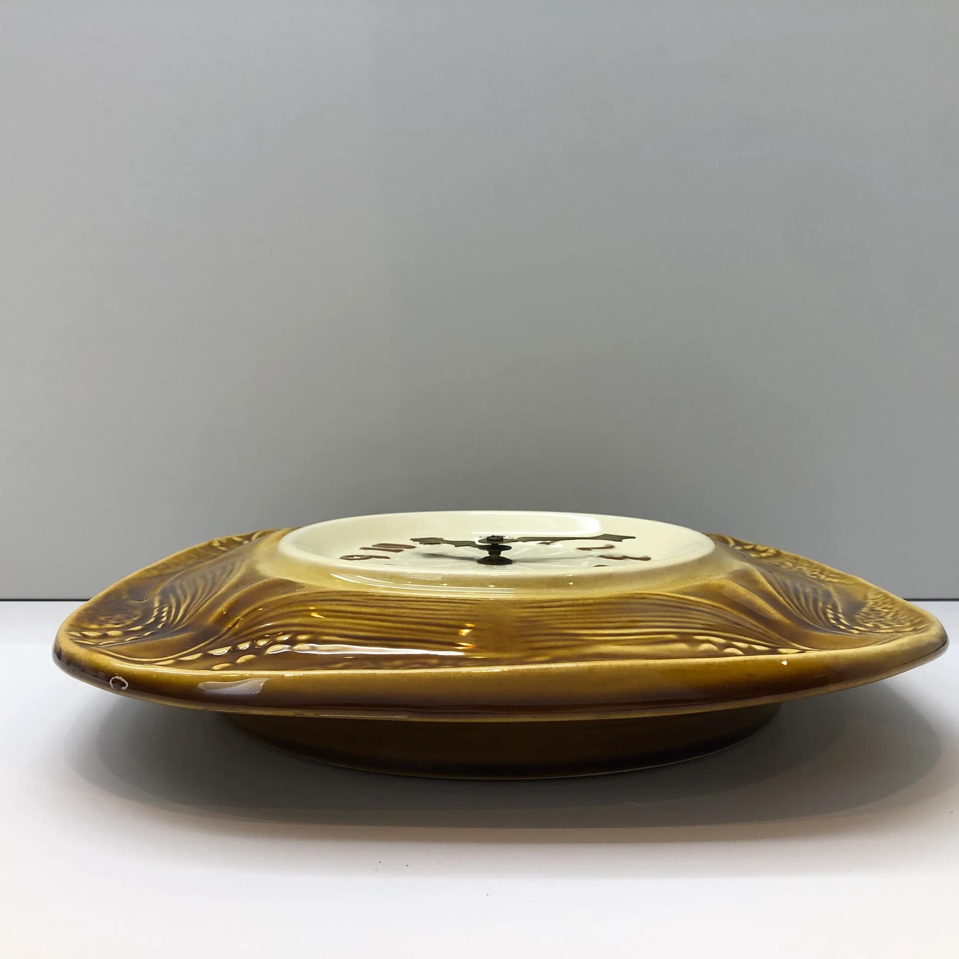 Zegar ścienny, Predom-Metron Z-250, brązowy, porcelana, proj. A. Sadulski, Polska, lata 70. - 19754