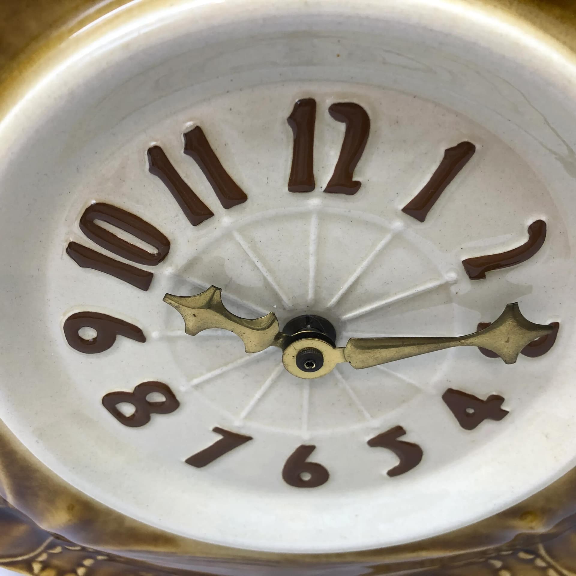 Zegar ścienny, Predom-Metron Z-250, brązowy, porcelana, proj. A. Sadulski, Polska, lata 70. - 19756