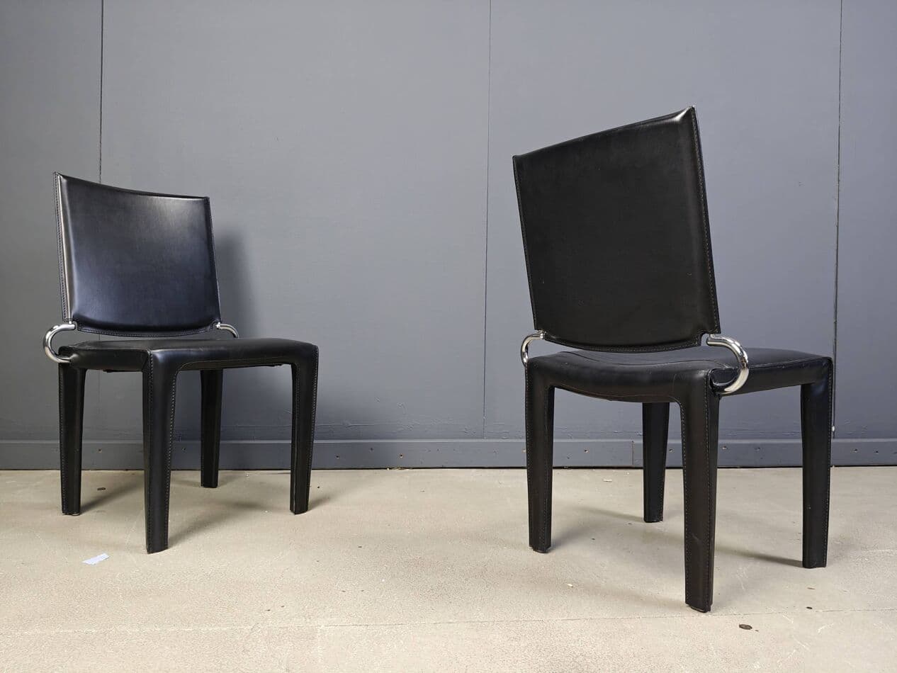 Set of four dining chairs, black leather, chrome, Italy, 1980s. - 264967