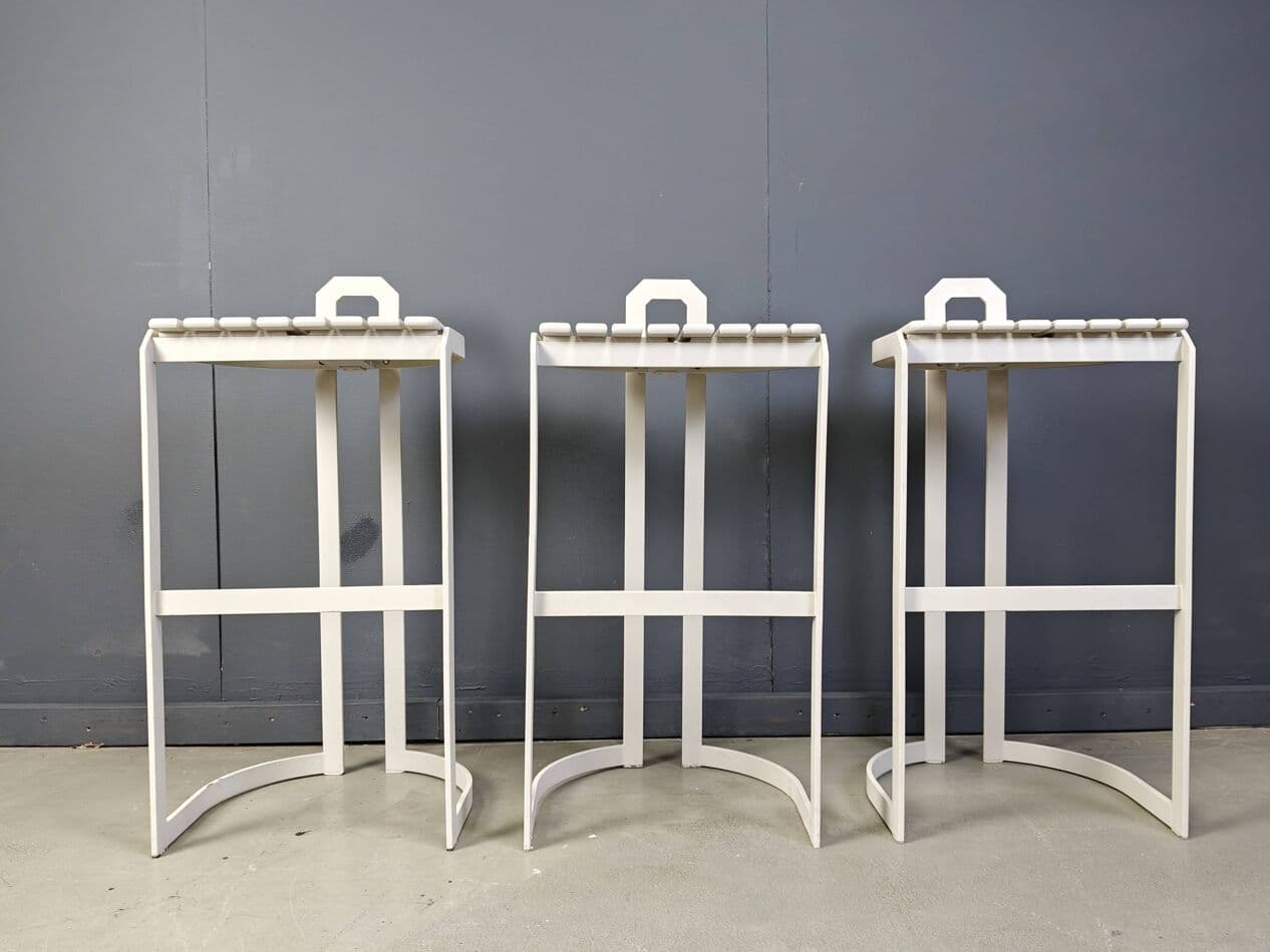 Zestaw trzech hokerów, biały, metal sklejka, Niemcy, lata 80. - 264858