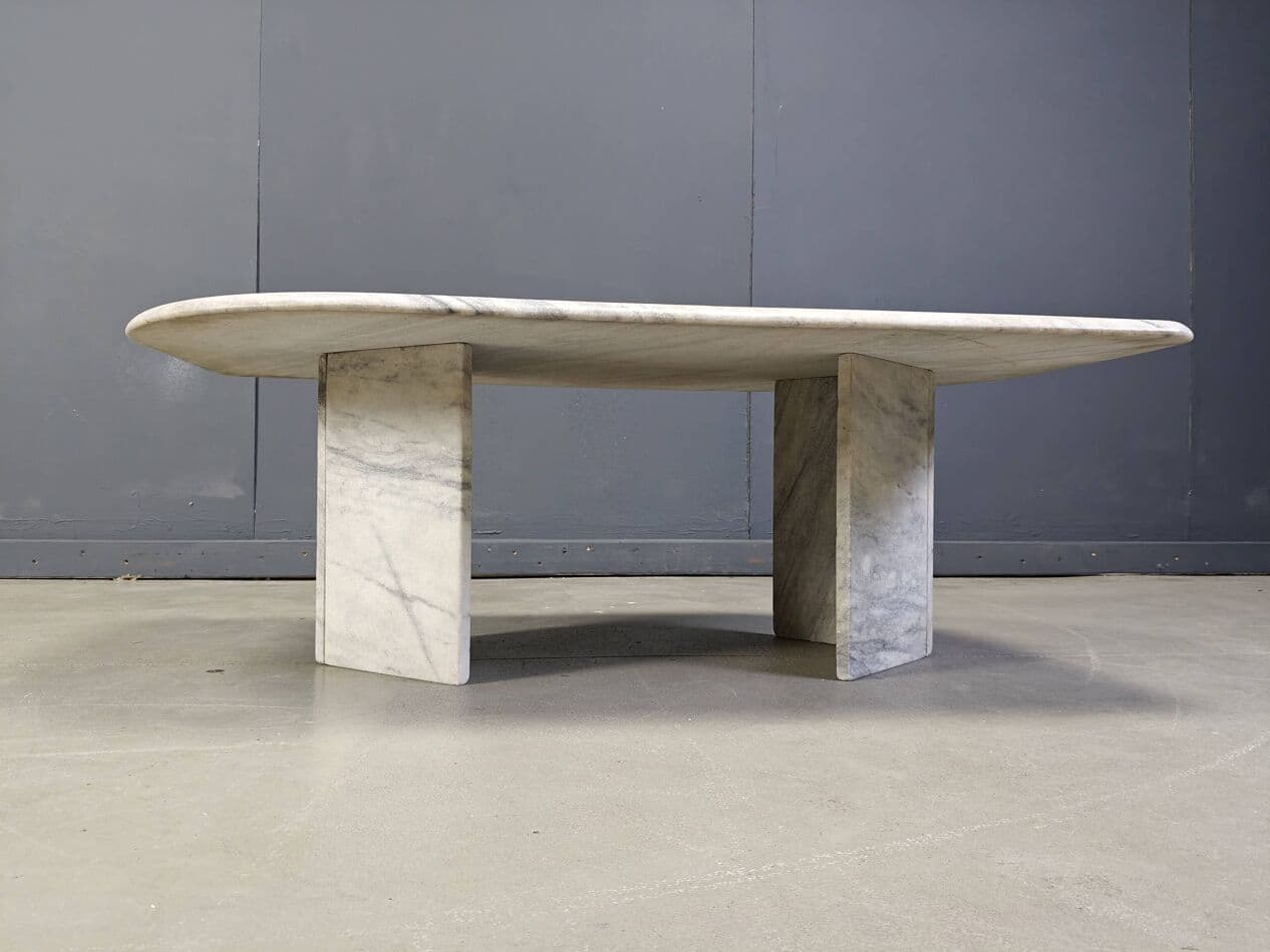 Coffee table, white marble, Italy, 1970s. - 264814