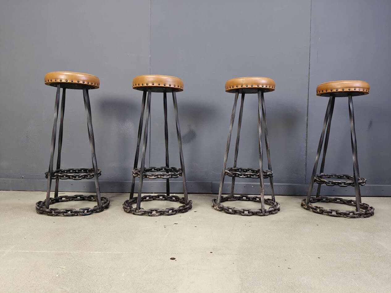 Zestaw czterech hokerów barowych Brutalist, skóra brązowa, żelazo, Niemcy, lata 70. - 264731