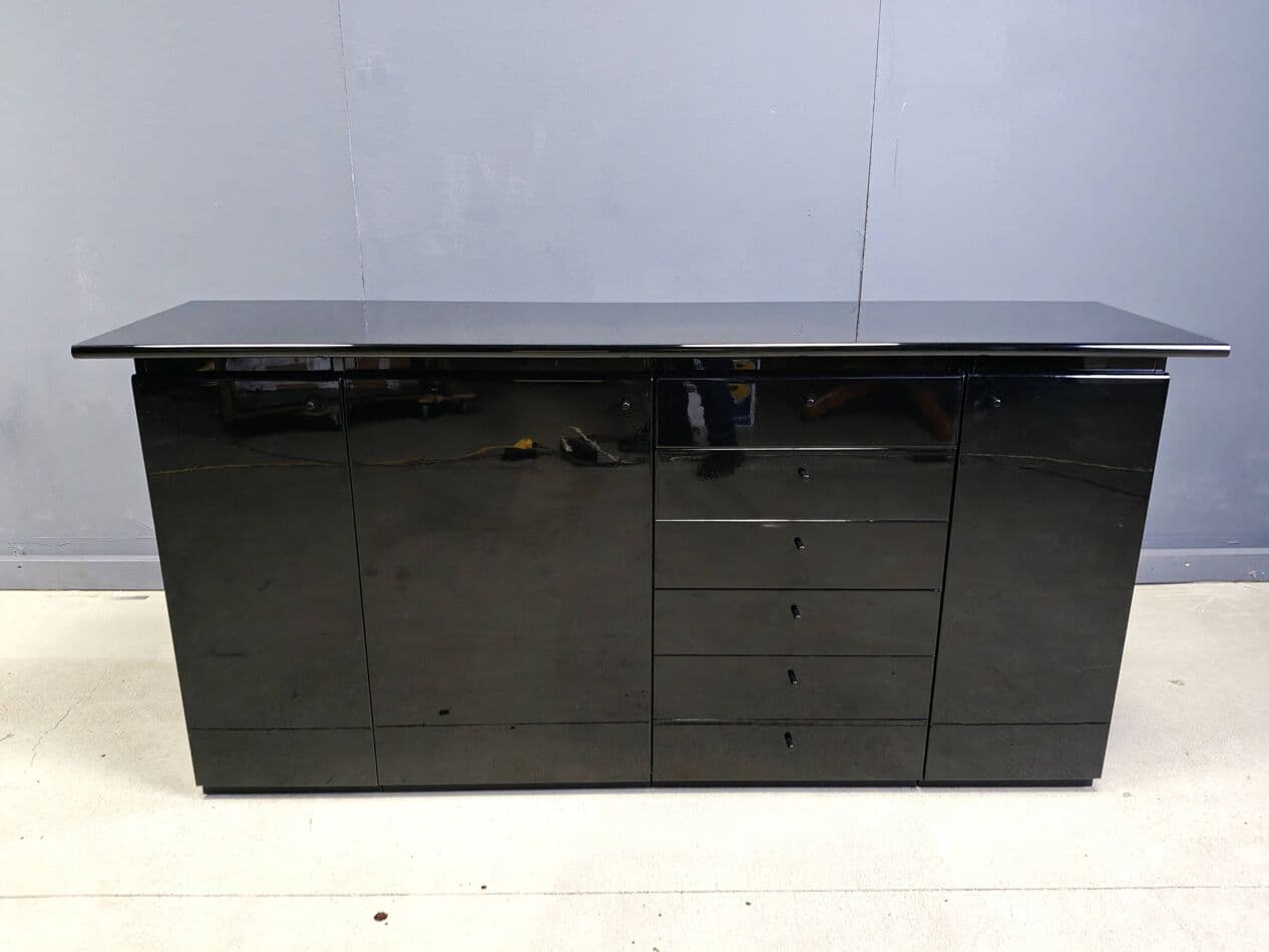 Kredens, czarny, drewno, Włochy, lata 70. - 264713