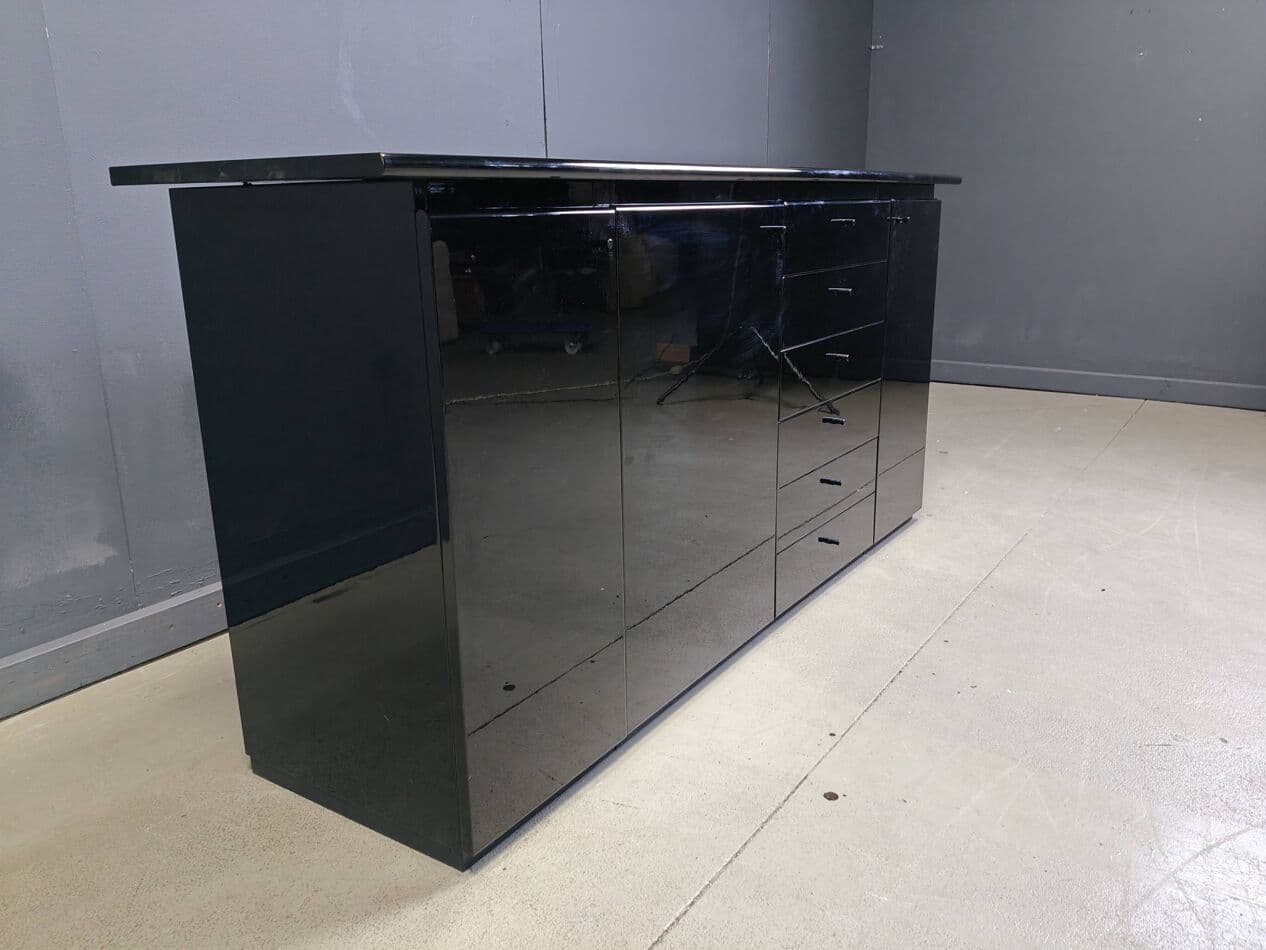 Kredens, czarny, drewno, Włochy, lata 70. - 264715