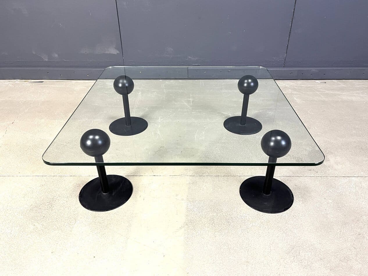 Coffee Table Pepper Young, transparent glass, black metal, by P. Starck, Spain, 1980s. - 264538