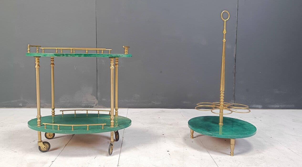 Bar cart Swan, green lacquered goatskin, brass, by A. Tura, Italy, 1960s. - 264423