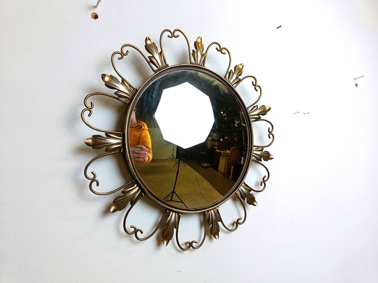 Sunburst mirror Ø45 cm, gold brass, France, 1960s. - 264378