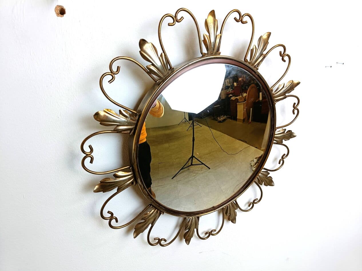 Sunburst mirror Ø45 cm, gold brass, France, 1960s. - 264387