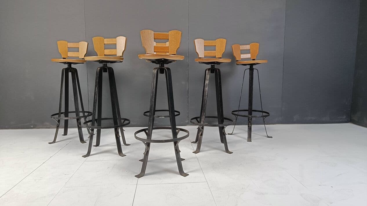 Zestaw sześciu stołków barowych brutalistycznych, drewno brązowe, żelazo czarne, Niemcy, lata 70. - 264370
