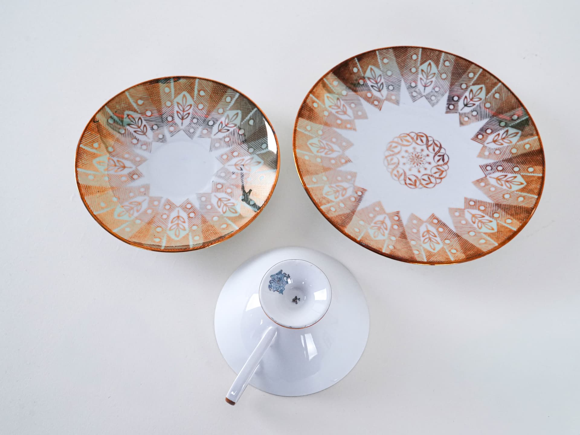 Filiżanka art déco, porcelana biała, Niemcy, lata 40. - 262276