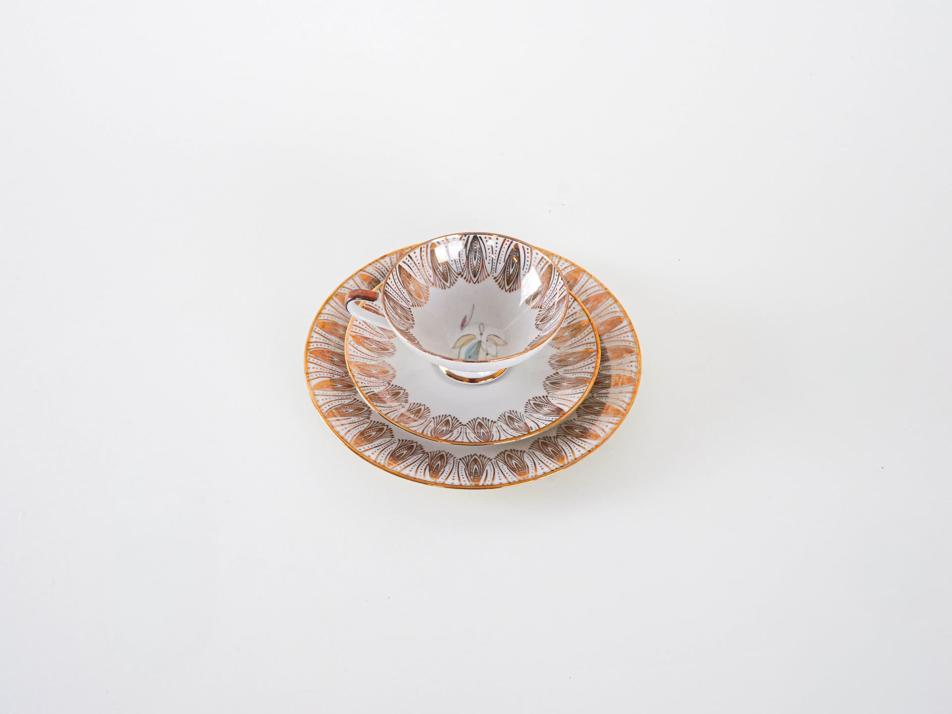 Zestaw filiżanka ze spodkiem i talerzykiem, art déco, porcelana biała złocona, Bavaria Elfenbein Porzellan, Niemcy, lata 70. - 262281