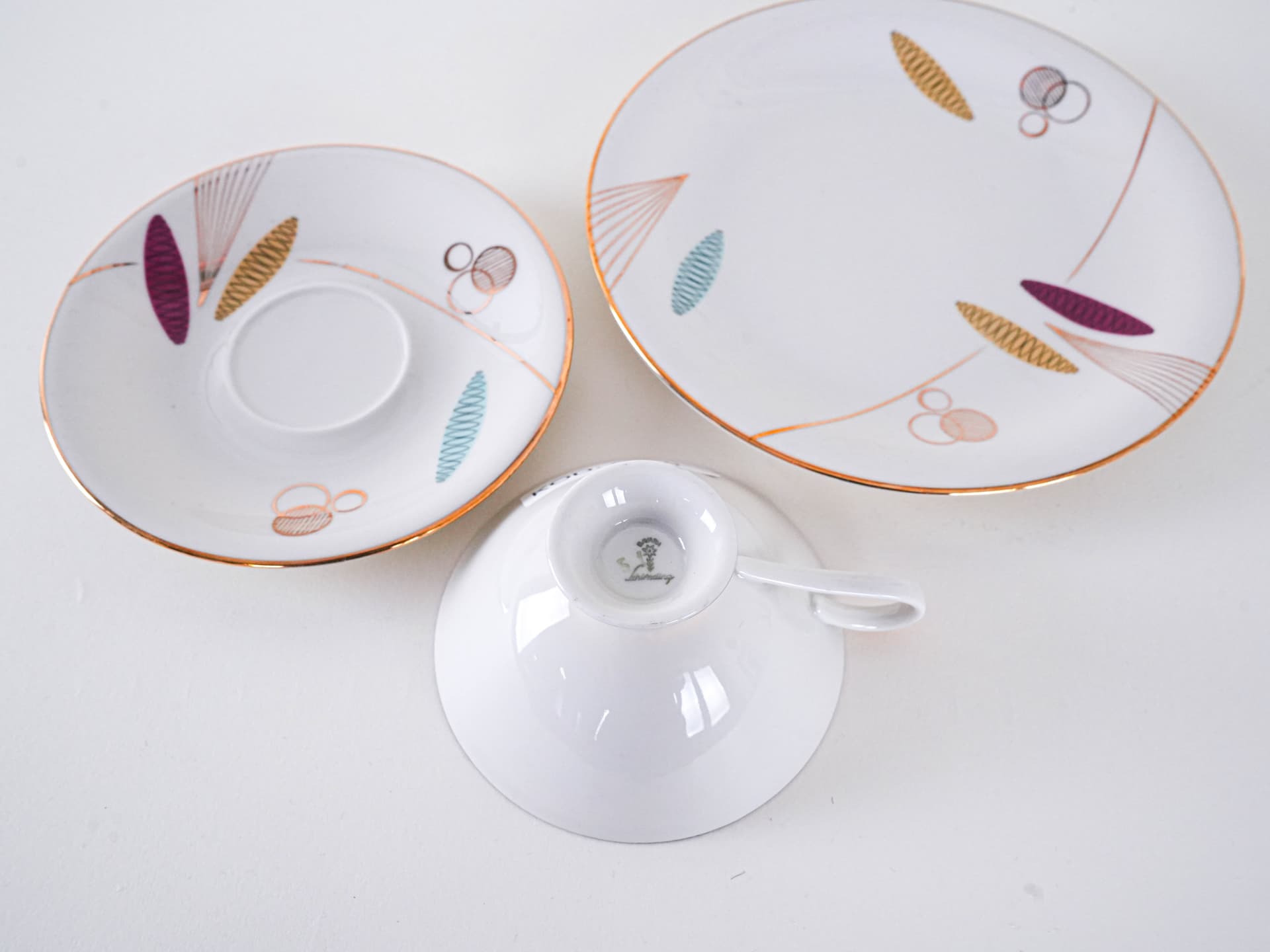 Filiżanka z talerzykiem, biały, porcelana, Hertel Jacob, Niemcy, lata 60. - 262290