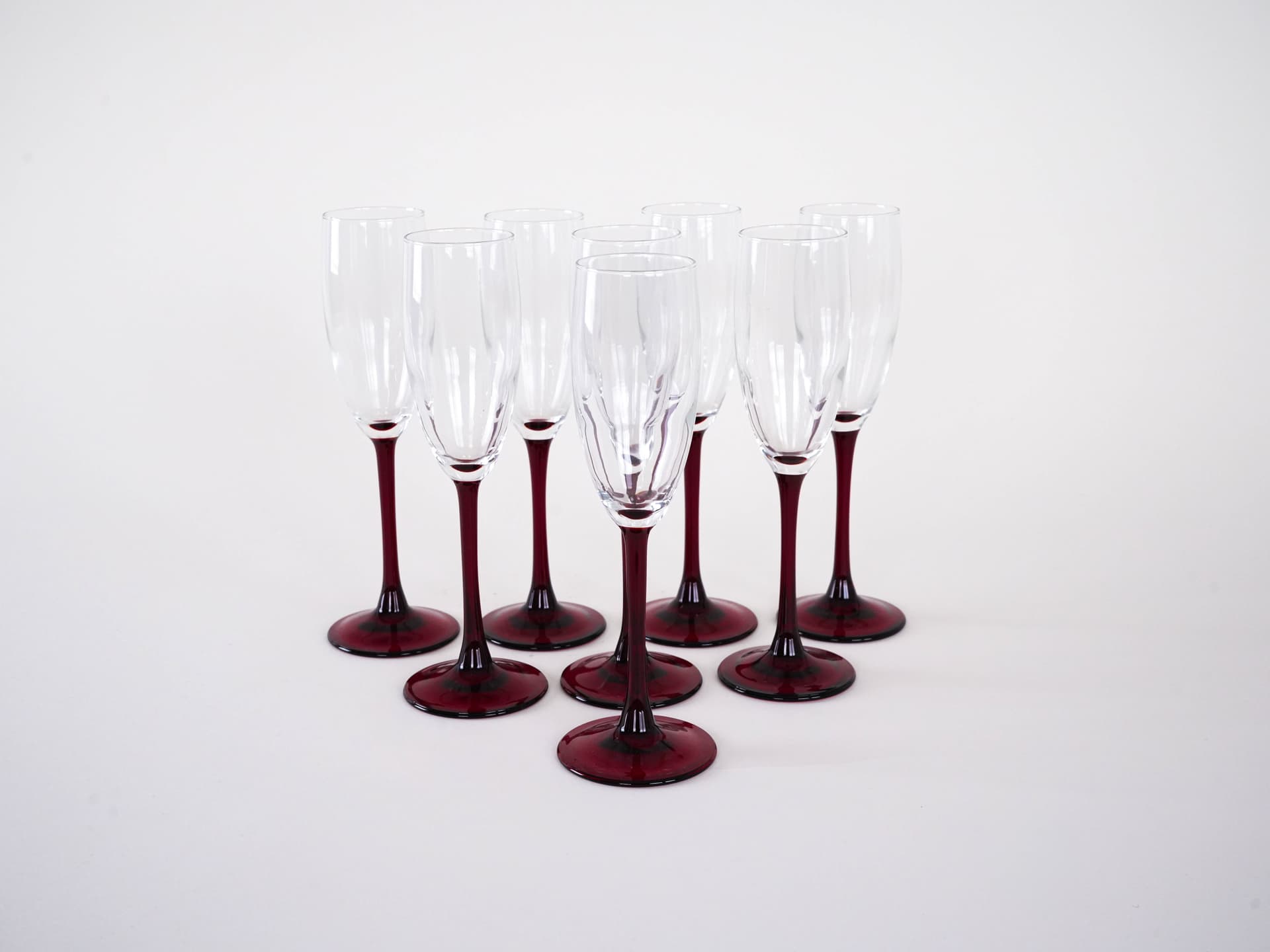Set of champagne flutes, transparent glass red, Luminarc, France, 1970s. - 262419