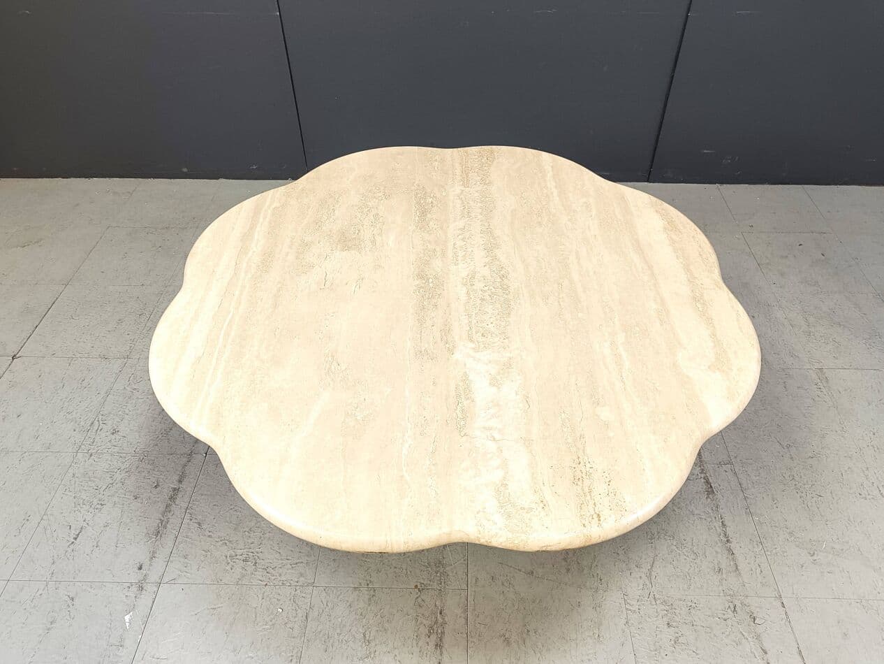 Coffee table flower, beige travertine, Italy, 1970s. - 264184