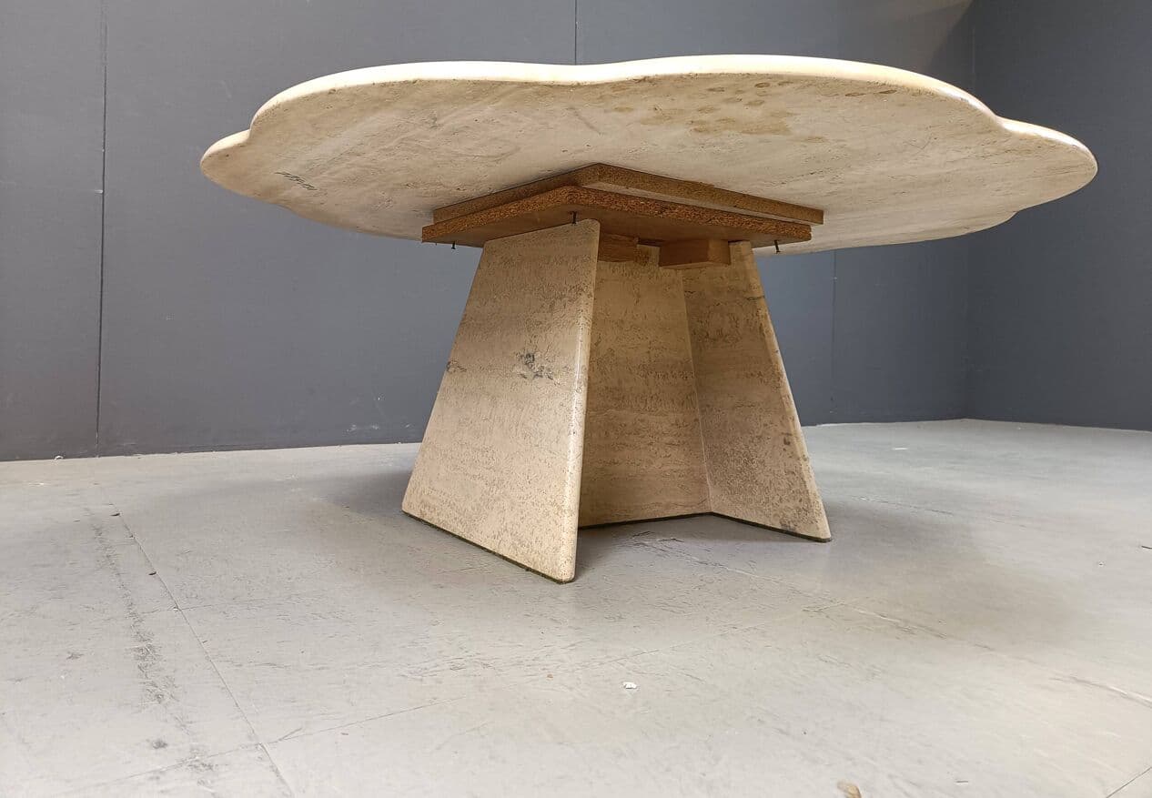 Coffee table flower, beige travertine, Italy, 1970s. - 264183