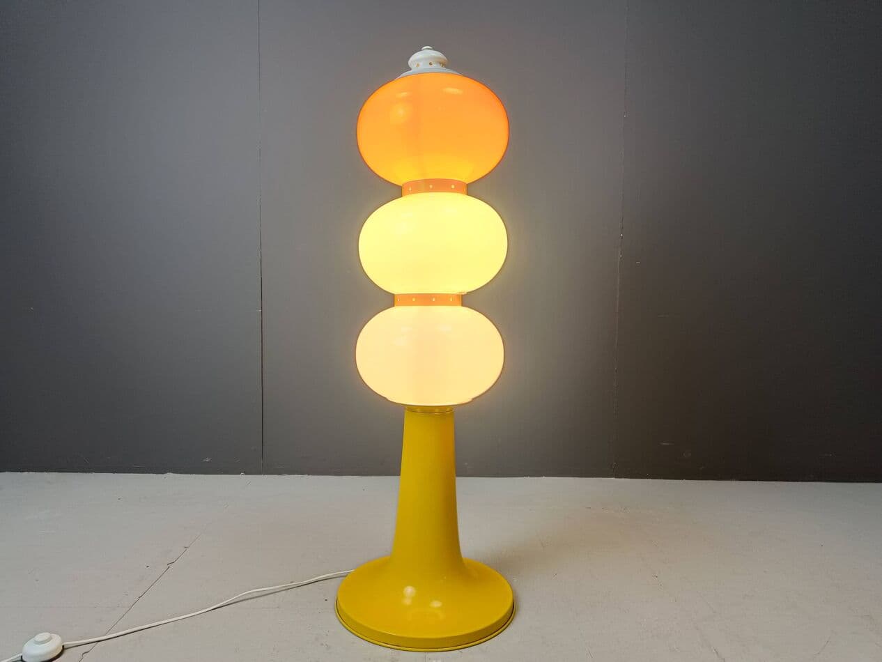 Lampa podłogowa Space Age, szkło żółty, Włochy, lata 60. - 264041