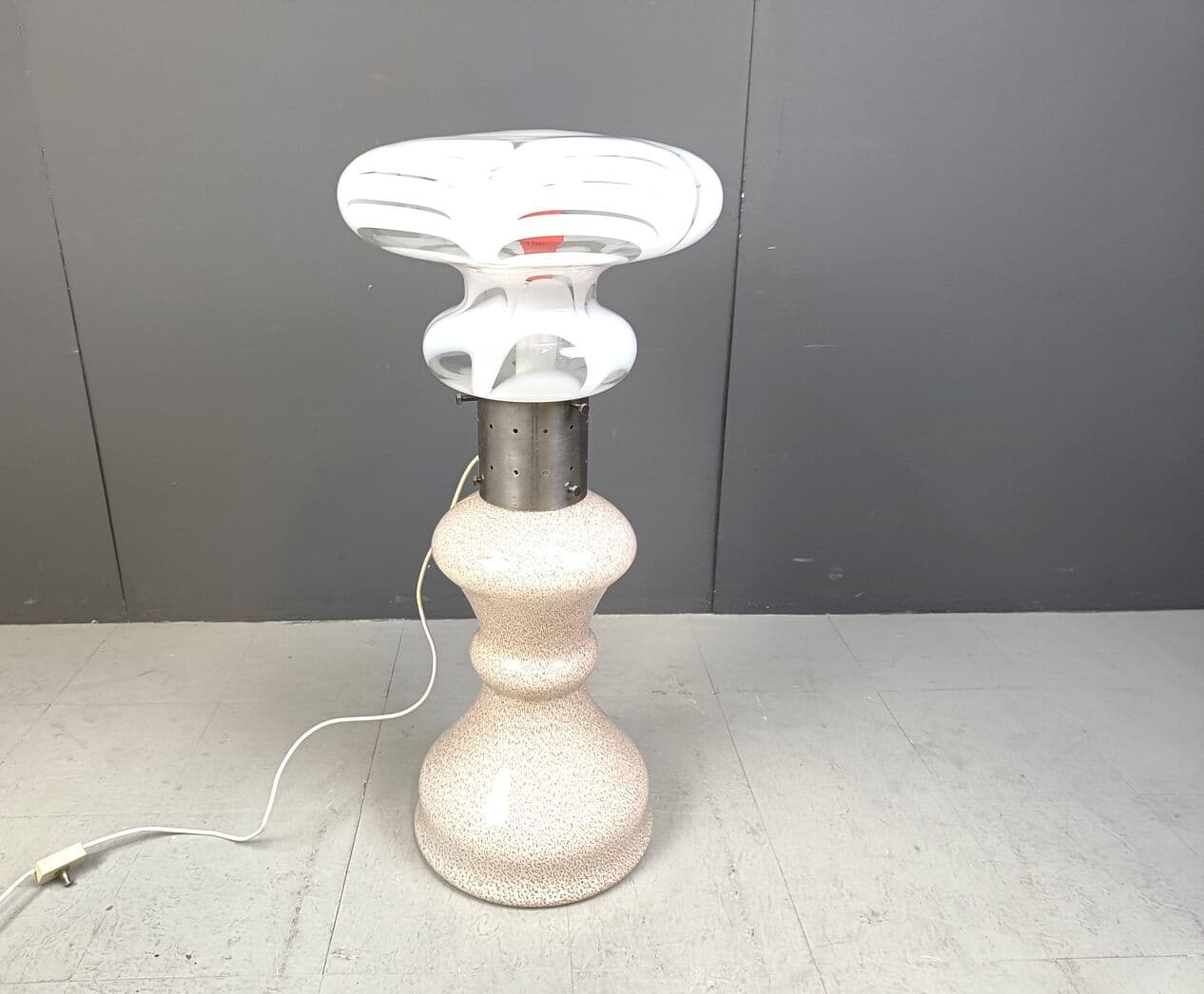 Lampa podłogowa, szkło białe, proj. C. Nason, Mazzega, Włochy, lata 60. - 264022