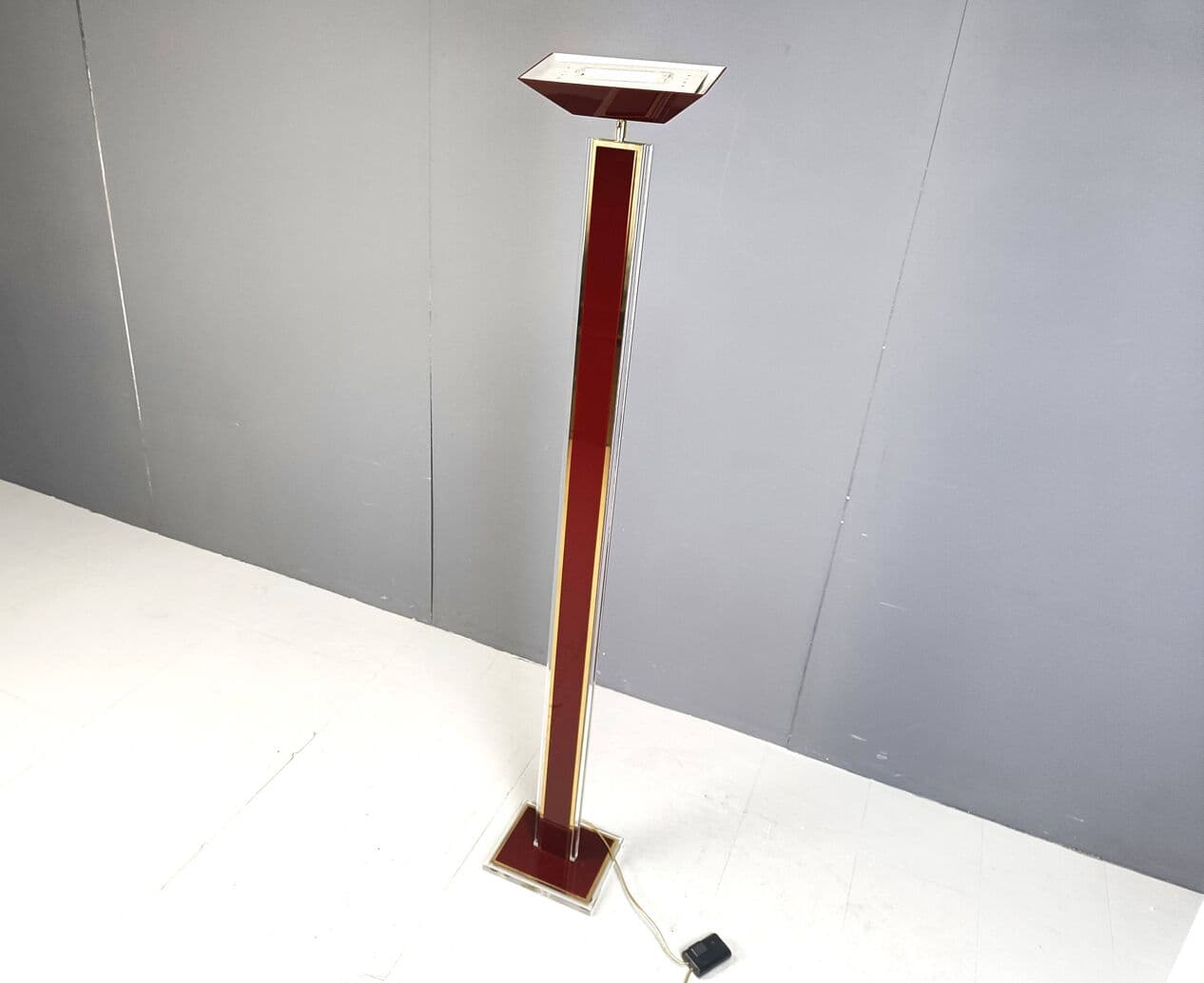 Lampa podłogowa Hollywood Regency, mosiądz czerwony, Francja, lata 70. - 263947
