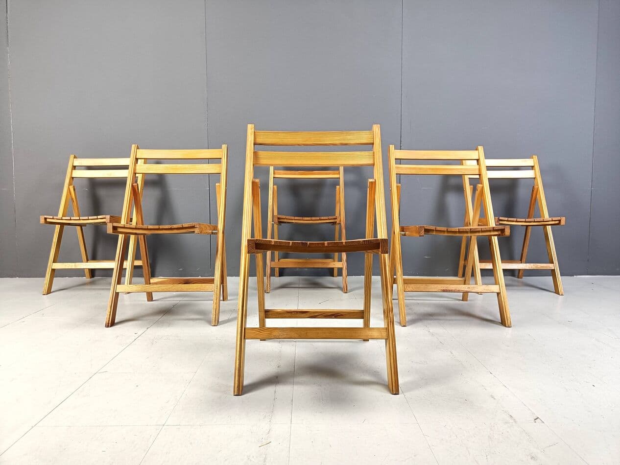 Set of Six Folding Chairs, brown wood, Romania, 1950s - 263938