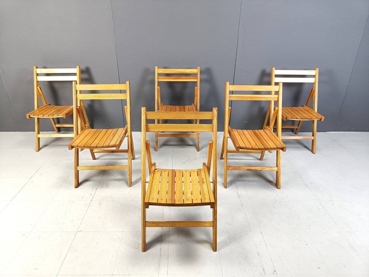 Set of Six Folding Chairs, brown wood, Romania, 1950s - 263936