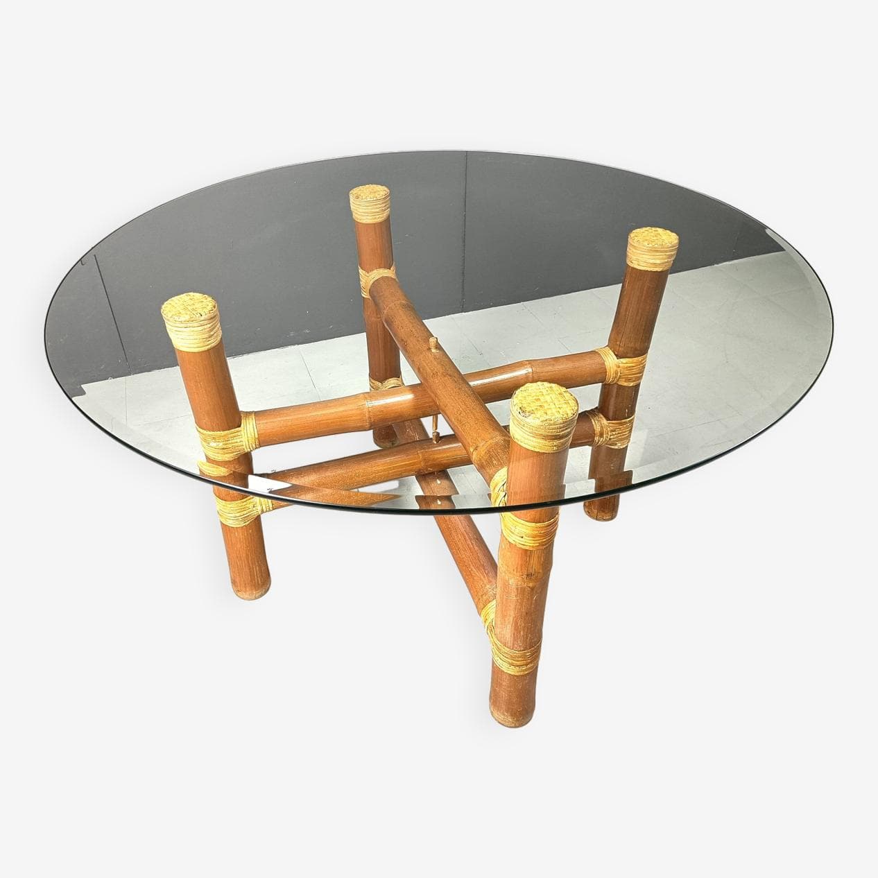 Stół jadalniany okrągły, bambus beżowy, Francja, lata 70. - 263902