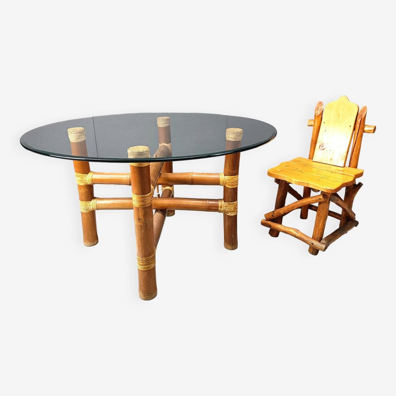 Stół jadalniany okrągły, bambus beżowy, Francja, lata 70. - 263900