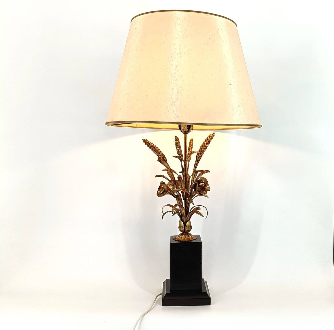 Lampa stołowa, snop zboża, metal złoty, Włochy, lata 60. - 263851