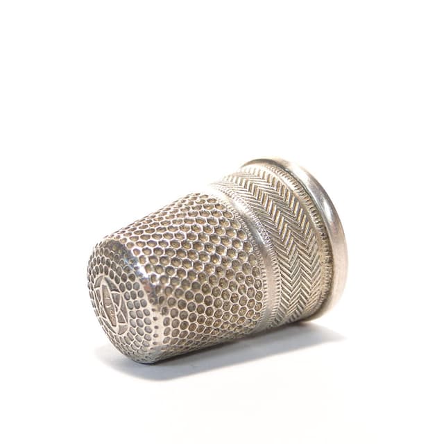 Naparstek, srebro srebrny, Włochy, początek XX w. - WYMIARY