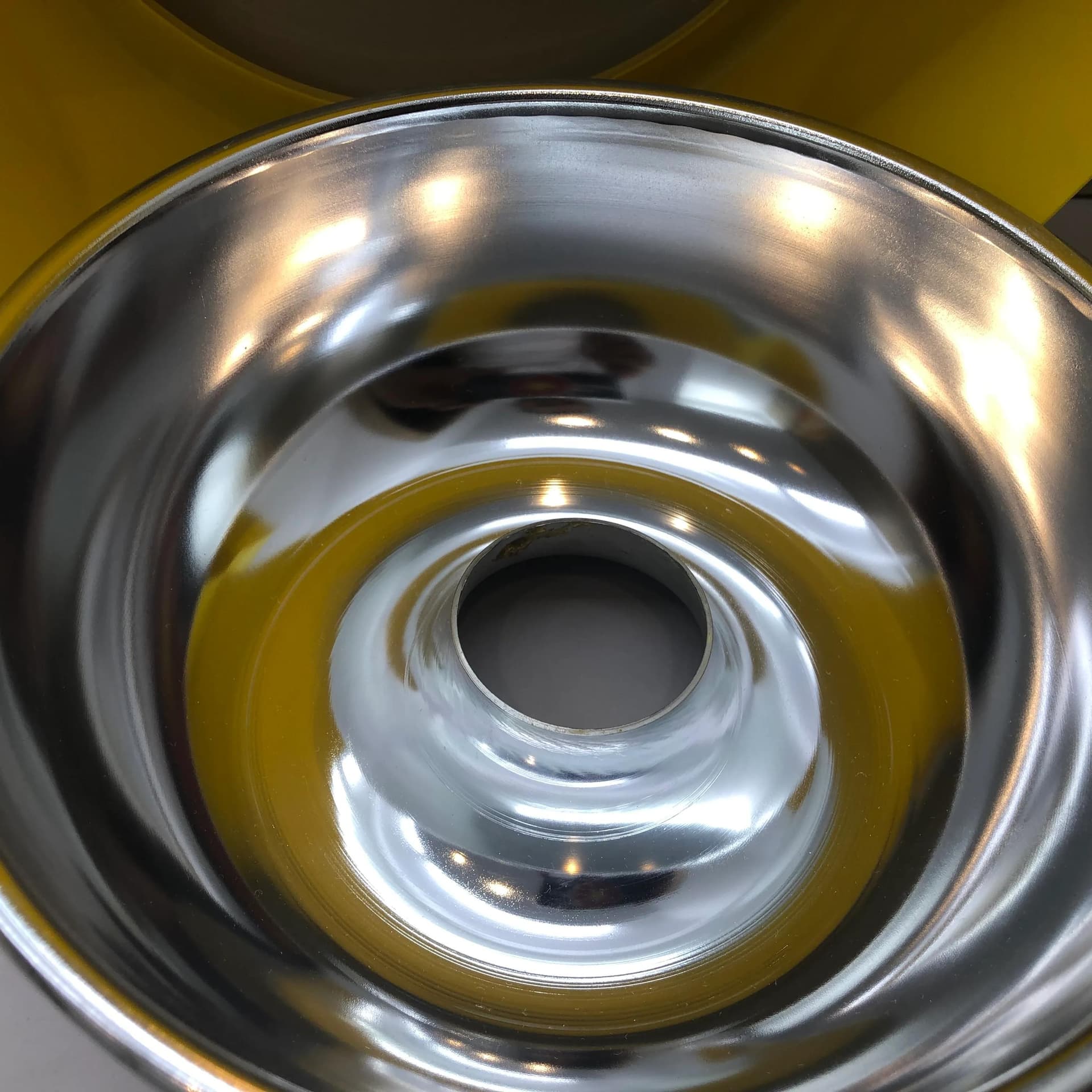 Para kinkietów, żółty plastik, metal chromowany, Kinkeldey Leuchten, Niemcy, lata 80. - 20084