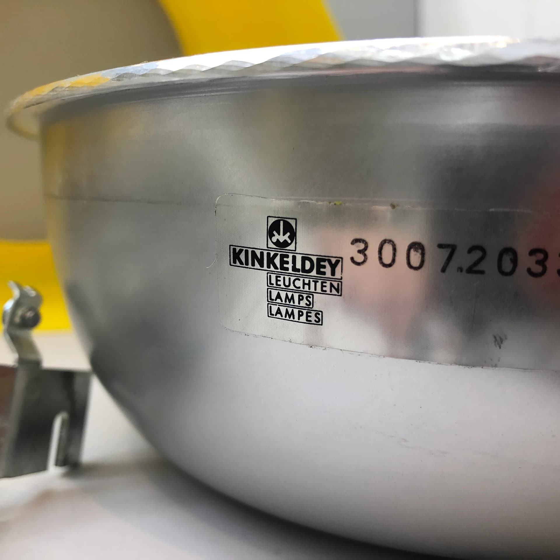 Para kinkietów, żółty plastik, metal chromowany, Kinkeldey Leuchten, Niemcy, lata 80. - 20082