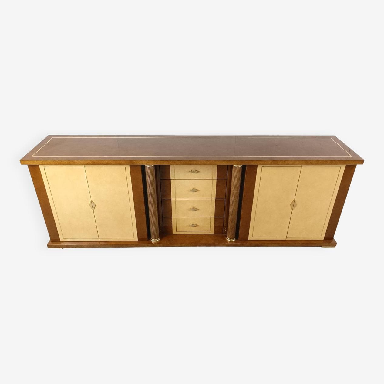 Komoda, lakierowana kozia skóra beżowa, drewno, mosiądz, Włochy, lata 70. - 263550