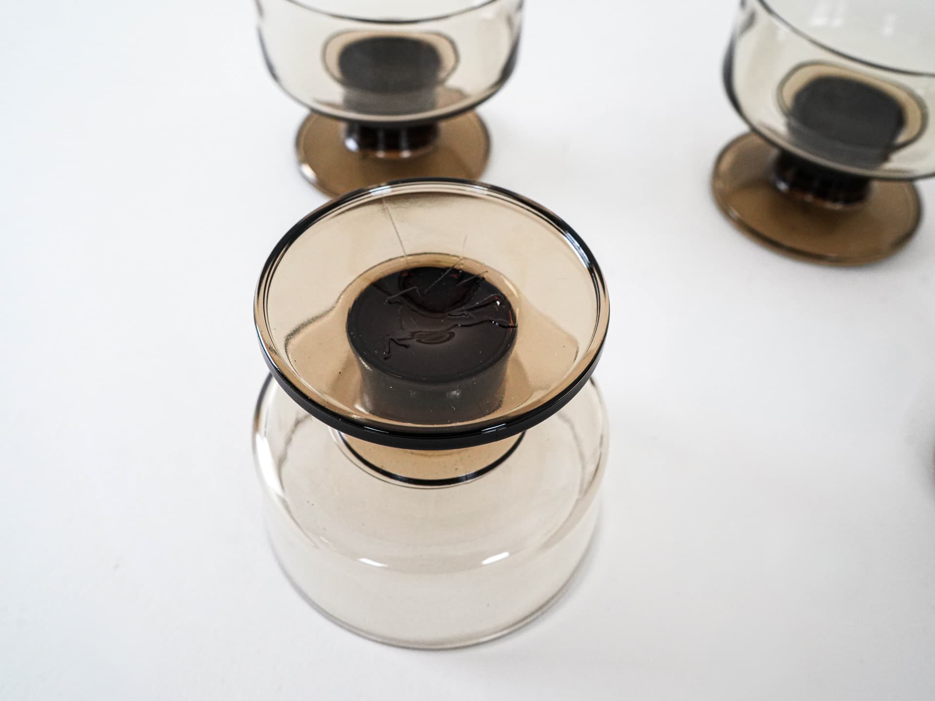 Komplet pucharków deserowych, szkło brązowy, Włochy, lata 70. - 262607