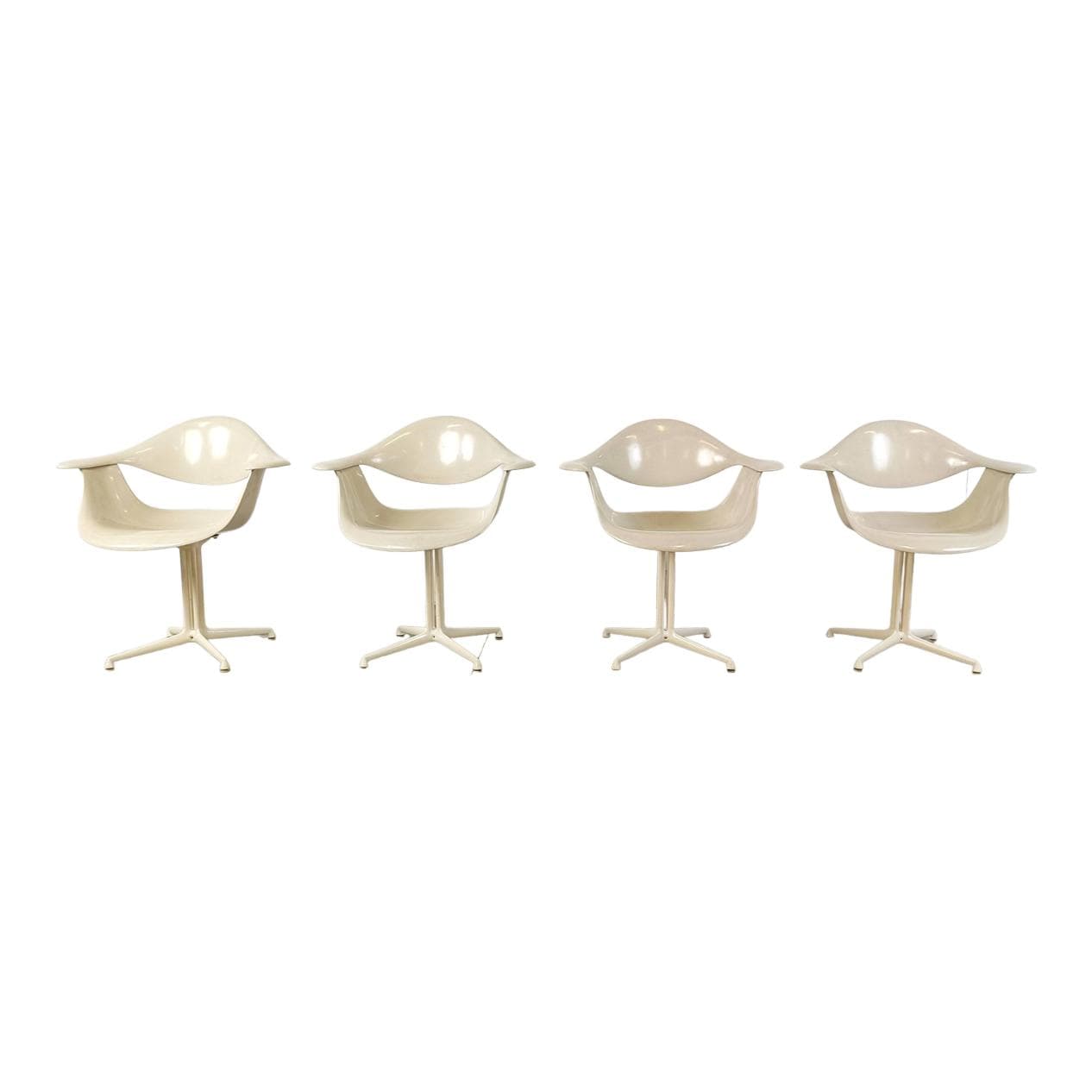 Zestaw czterech foteli Daf, Space Age, włókno szklane białe, metal biały, proj. G. Nelson, Herman Miller, USA, lata 60.