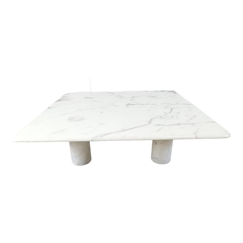 Coffee table, white marble, by A. Mangiarotti, Italy, 1970s.