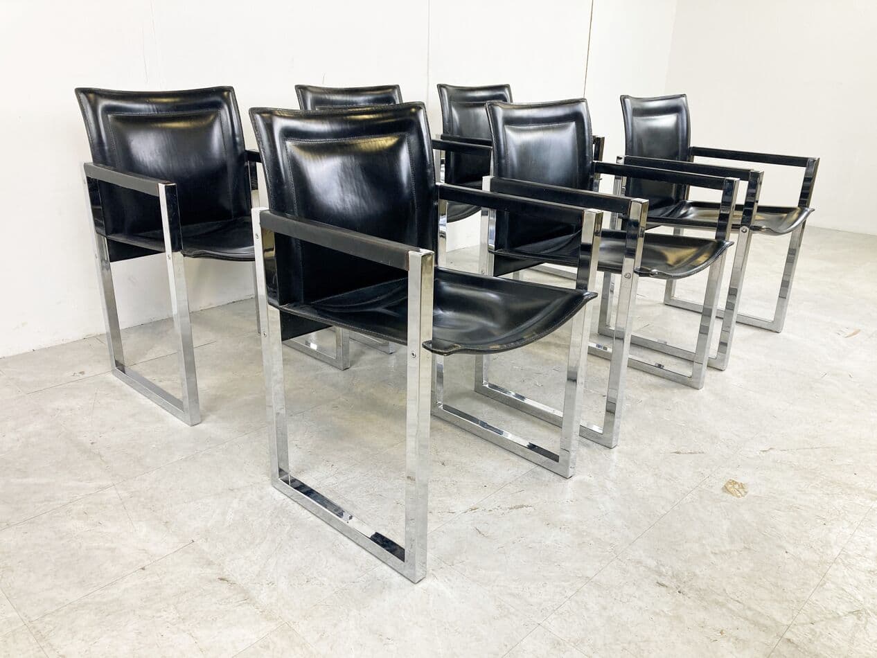 Zestaw sześciu krzeseł z podłokietnikami, skóra czarna, stal chromowana, Arrben, Włochy, lata 80. - 263233