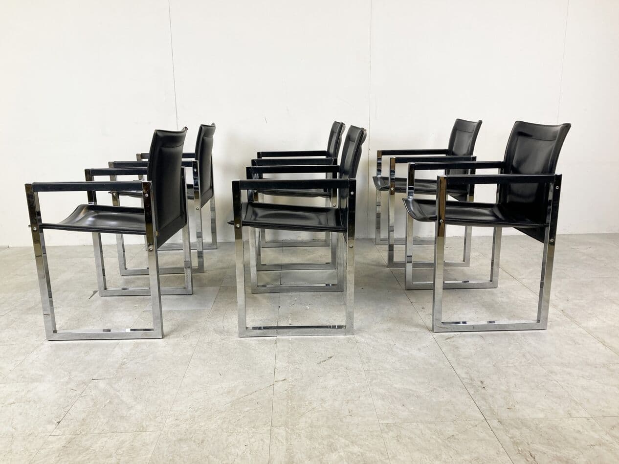 Zestaw sześciu krzeseł z podłokietnikami, skóra czarna, stal chromowana, Arrben, Włochy, lata 80. - 263236