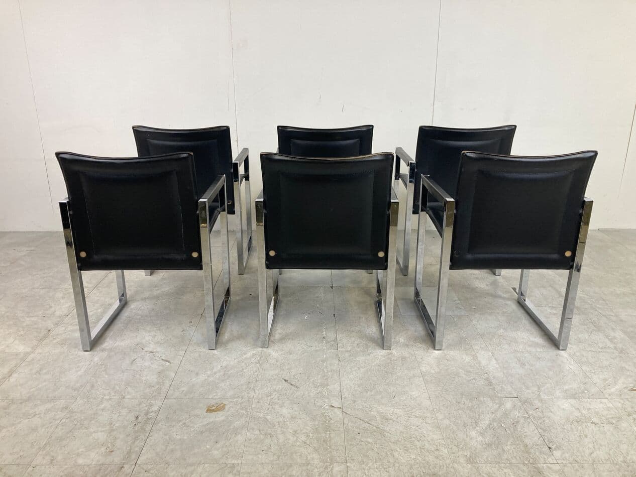 Zestaw sześciu krzeseł z podłokietnikami, skóra czarna, stal chromowana, Arrben, Włochy, lata 80. - 263234