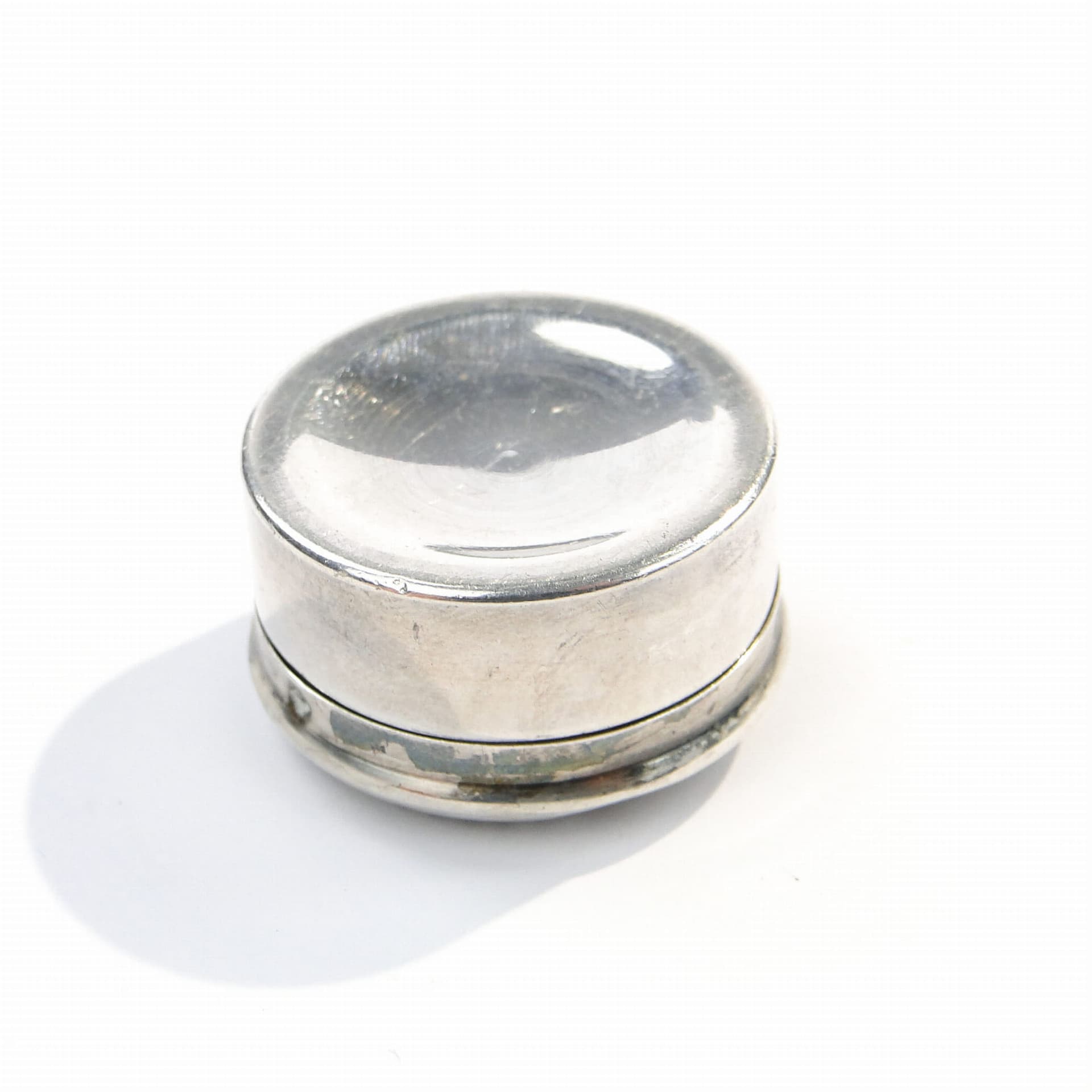 Tabakiera okrągła srebro 830S Ø3,4x1,9 cm srebrna, Art Deco, Szwecja - 262788