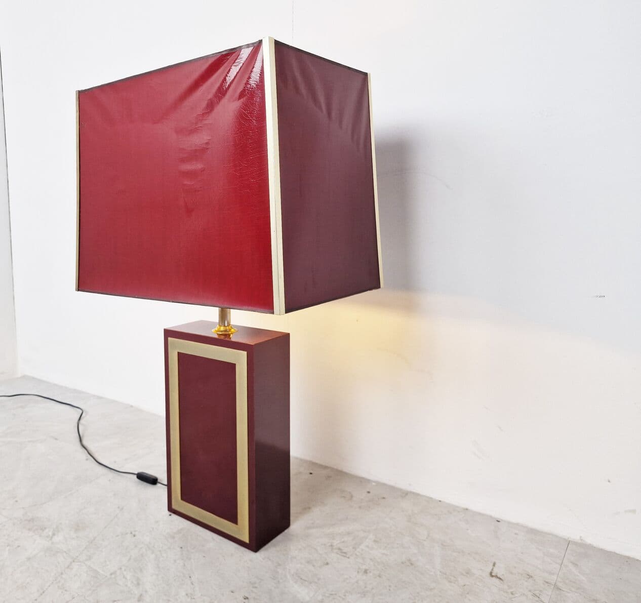 Lampa stołowa, czerwony, drewno, Francja, lata 70. - 263020