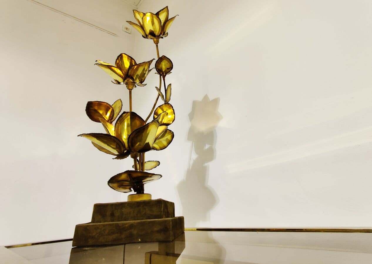 Lampa stołowa Flower, mosiądz złoty, Francja, lata 70. - 273685
