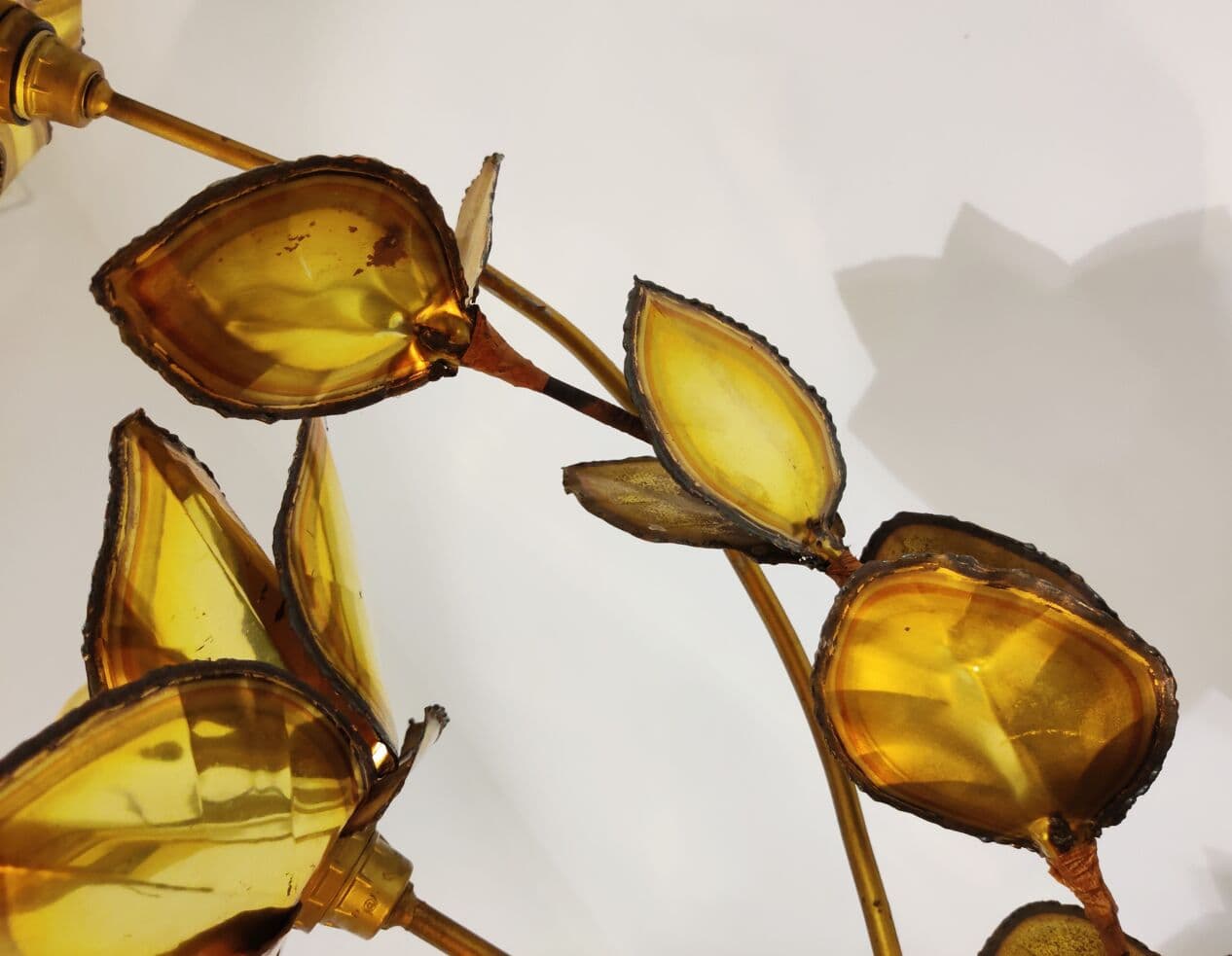 Lampa stołowa Flower, mosiądz złoty, Francja, lata 70. - 273688