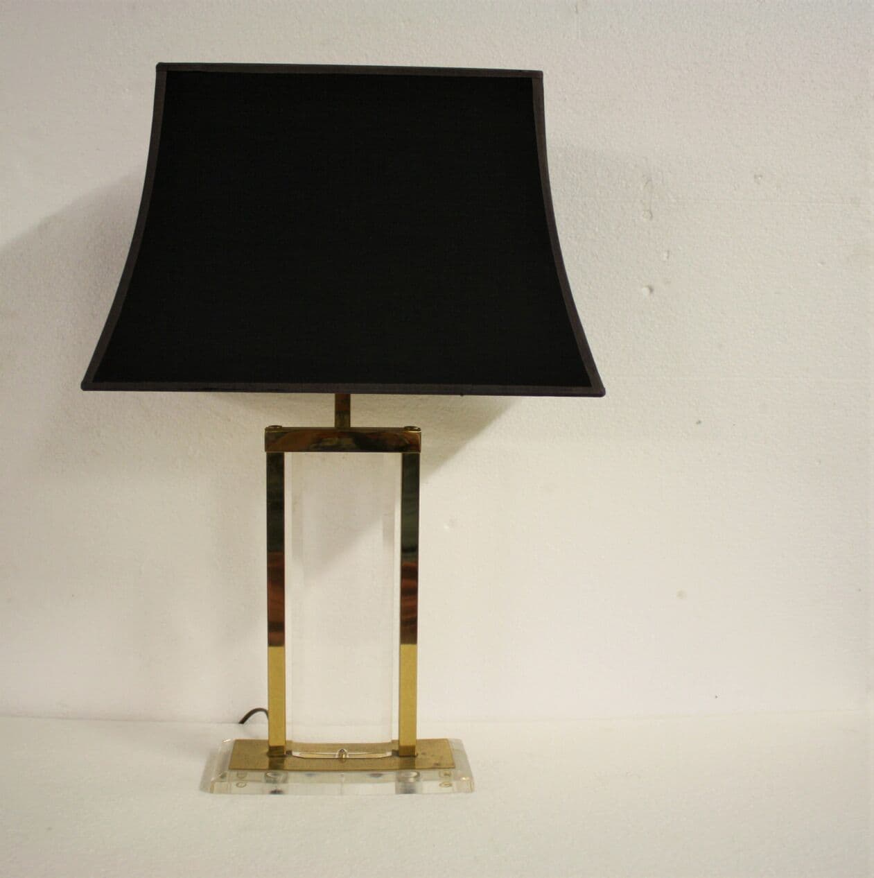 Lampa stołowa, mosiądz złoty, lucyt, lata 70. - 273621
