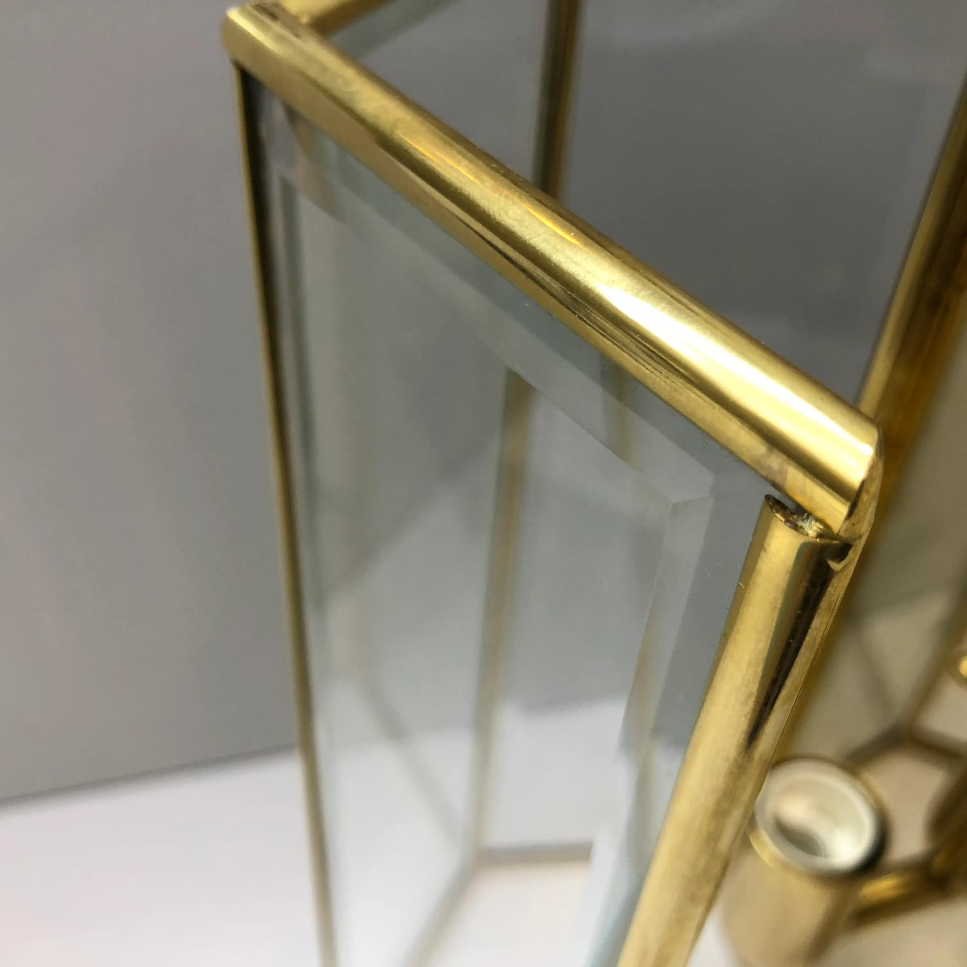 Kinkiet Art Deco, mosiądz złoty, szkło, IL Fanale, Włochy, lata 90. - 20060